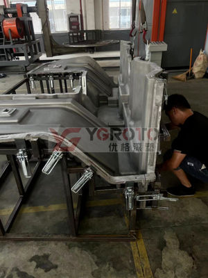 Les réservoirs en plastique en aluminium rotomisé, les réservoirs à eau en LLDPE, les fabricants