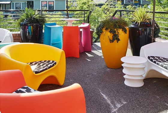 LLDPE Rotomolded Furniture Plastic Seats Untuk Teknologi Rotational Moulding