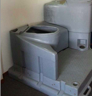 LLDPE Portable Plastic Toilets Custom Size Food Grade Material Environmental Protection