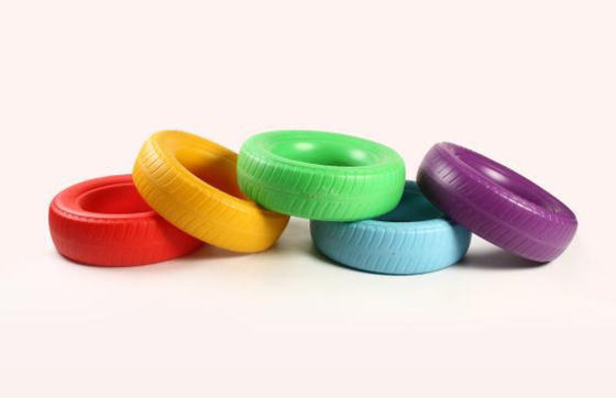 Produk cetakan putar yang disesuaikan Kursi pegas polyethylene luar tahan benturan